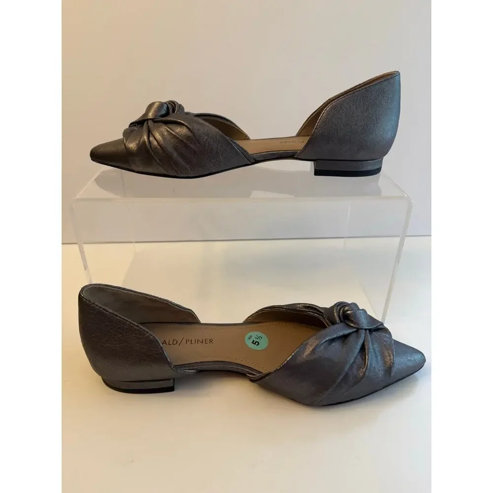 Donald J. Pliner D’Orsay Flats Women’s Size 5.5 Metallic Silver Leather Ruched